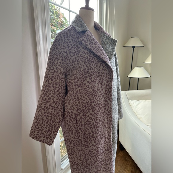 ASOS DESIGN PETITE Mix Gray Pink Leopard Cheetah Animal Print Brushed Coat - Picture 8 of 14